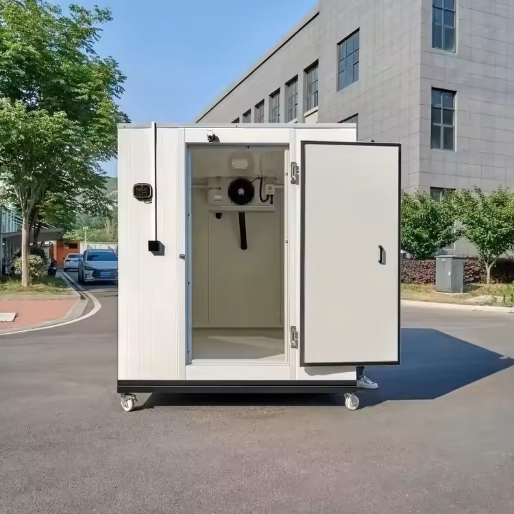 portable quick assembly cold storage
