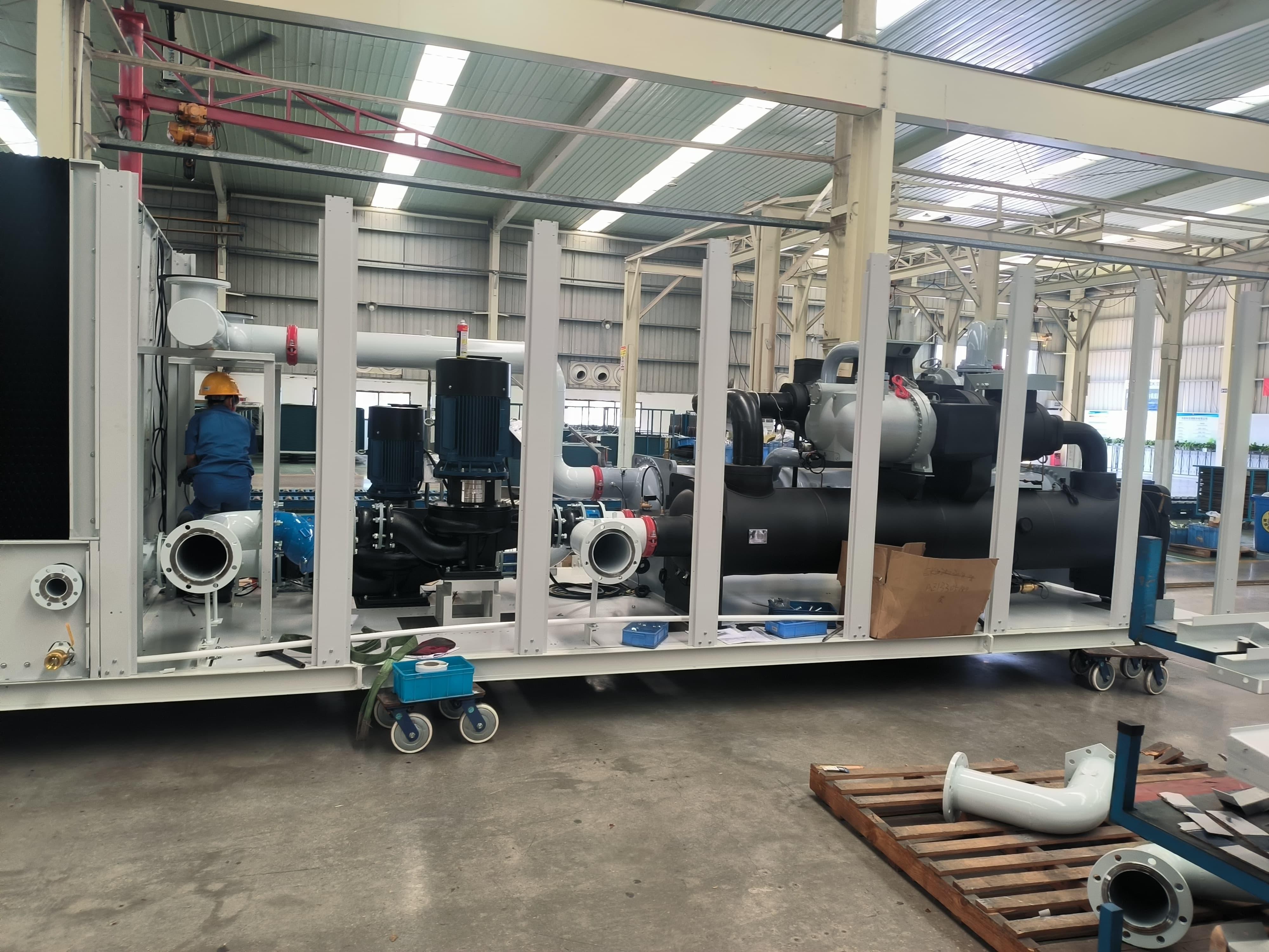 Integrated chiller with heat recovery