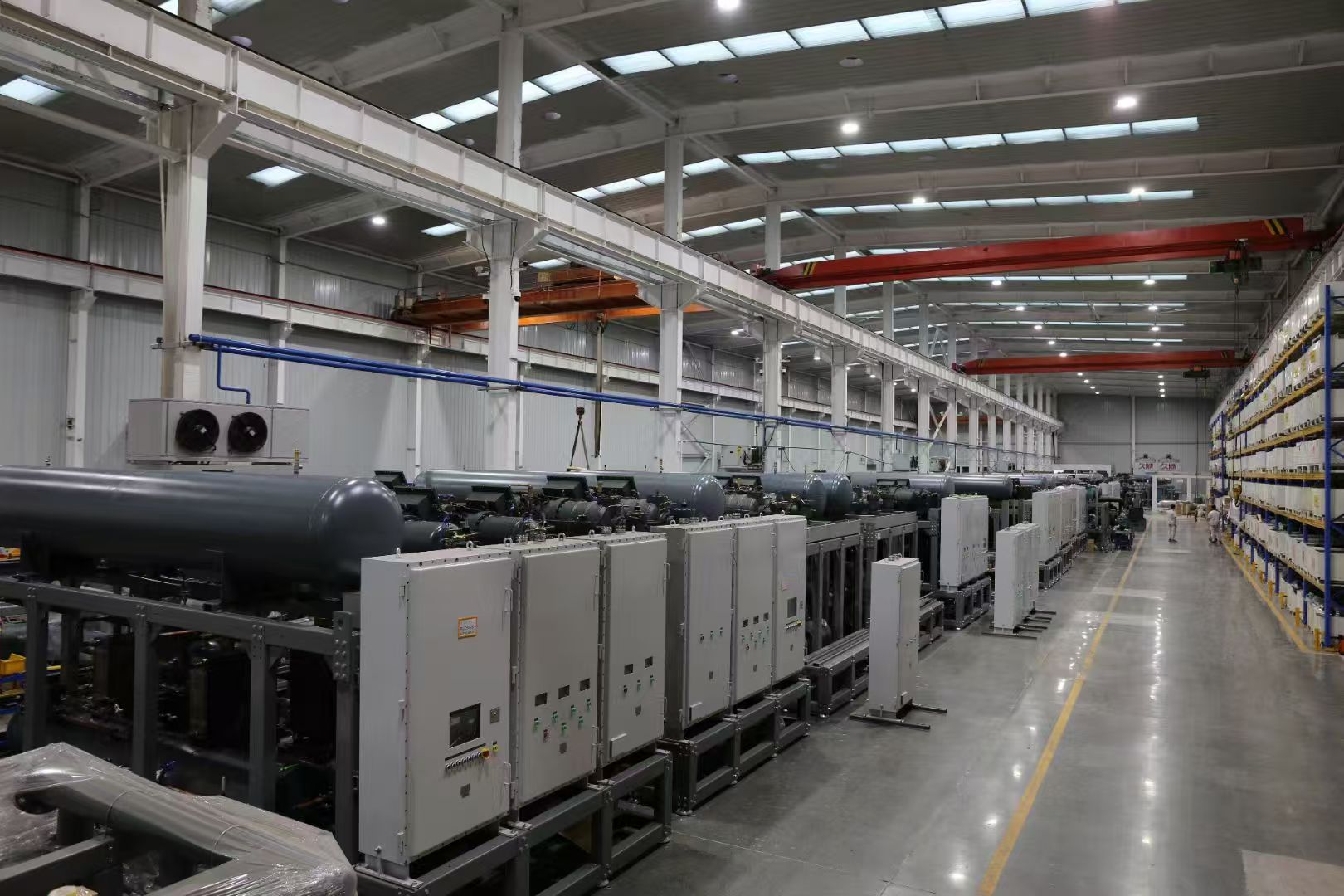 Medium-Low Temperature Screw Chiller 30HP