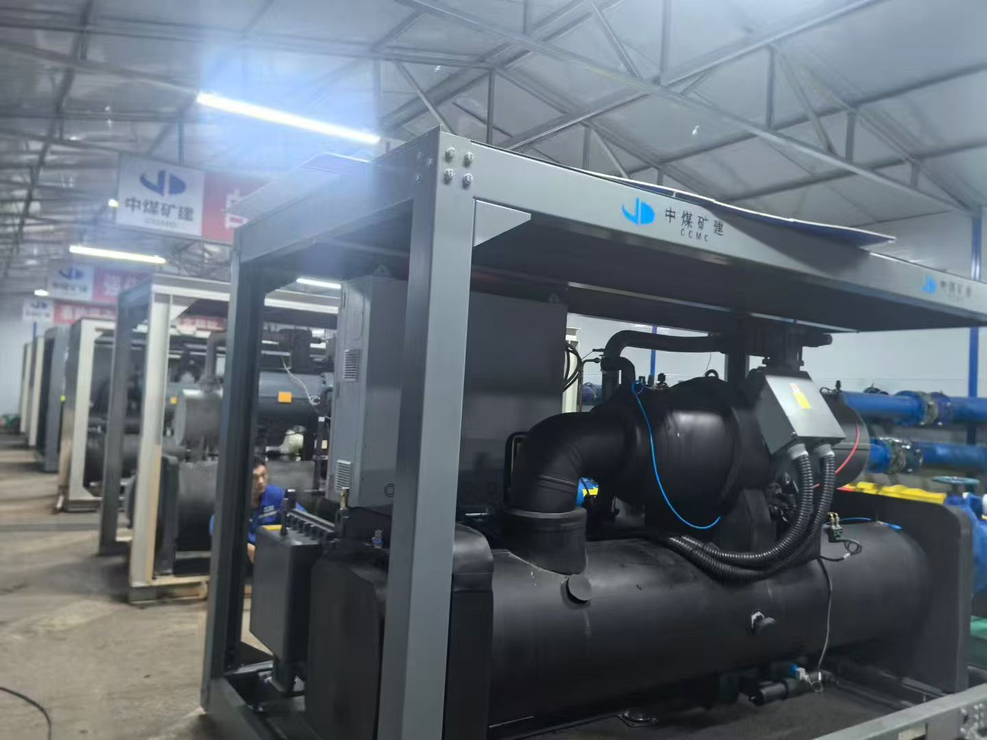 Medium-Low Temperature Screw Chiller Units 150HP