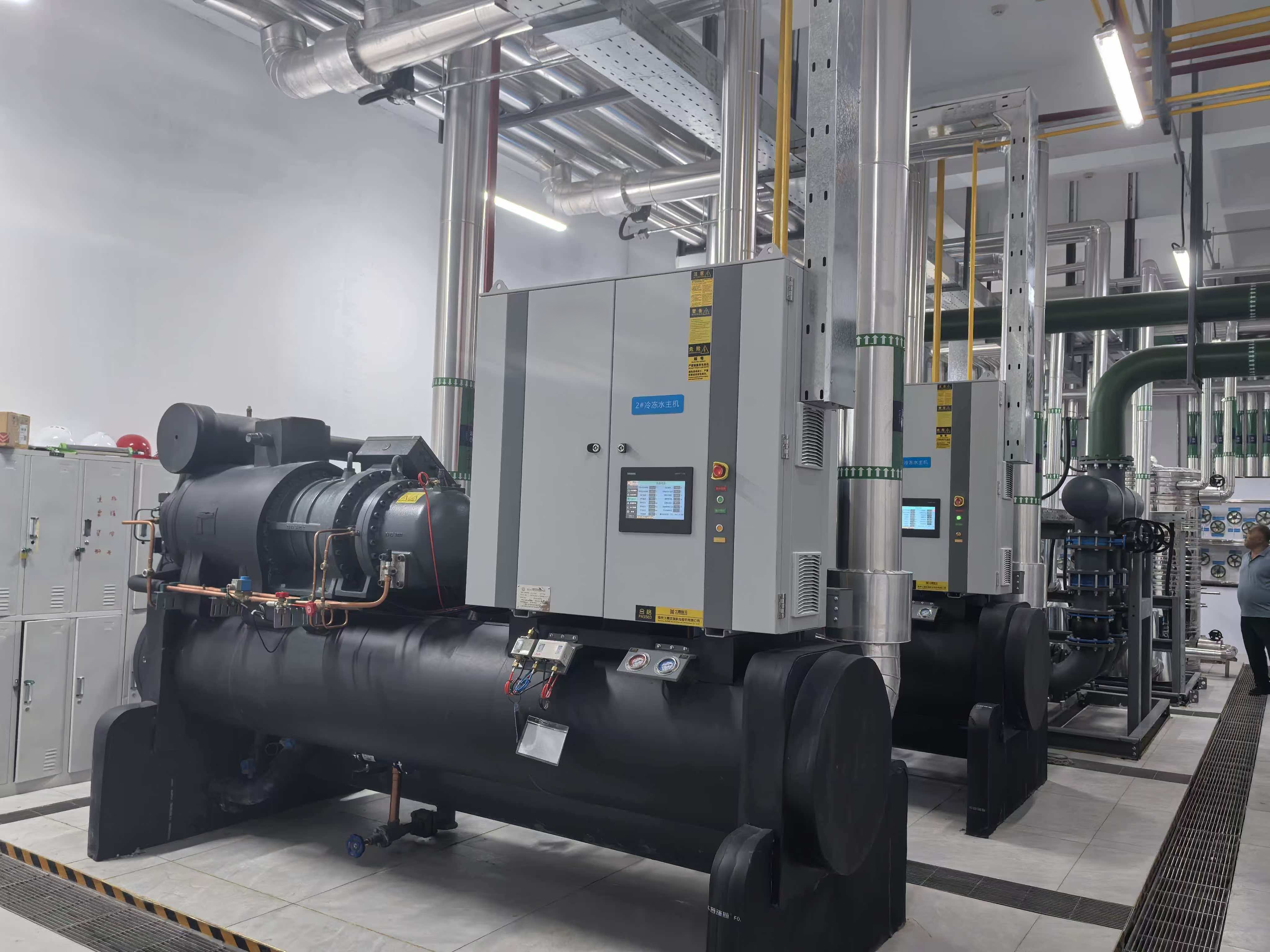 Medium-Low Temp Chiller Units for Pharmaceutical Storage